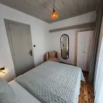 Meli Mila Spiti Milozrooms Villa Ayvalı