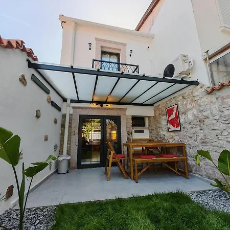 וילה Meli Mila Spiti Milozrooms *