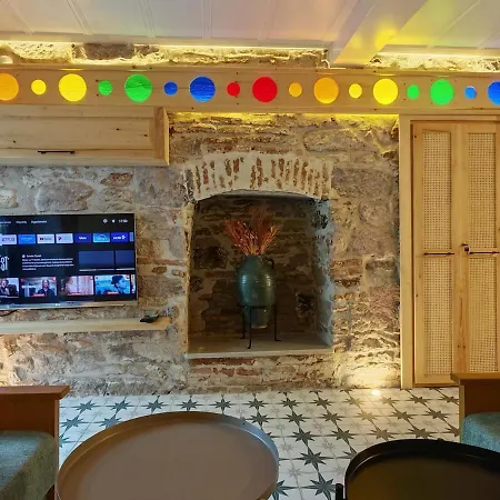 וילה Meli Mila Spiti Milozrooms *
