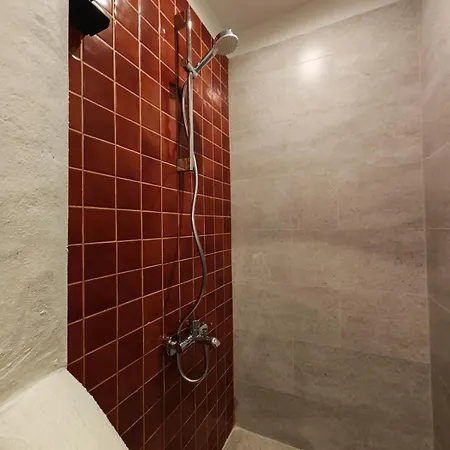 וילה Meli Mila Spiti Milozrooms