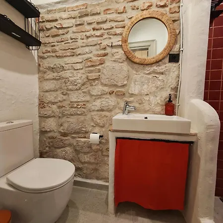 Meli Mila Spiti Milozrooms * Ayvalik