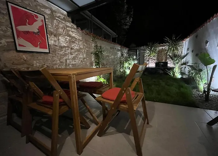 Meli Mila Spiti Milozrooms